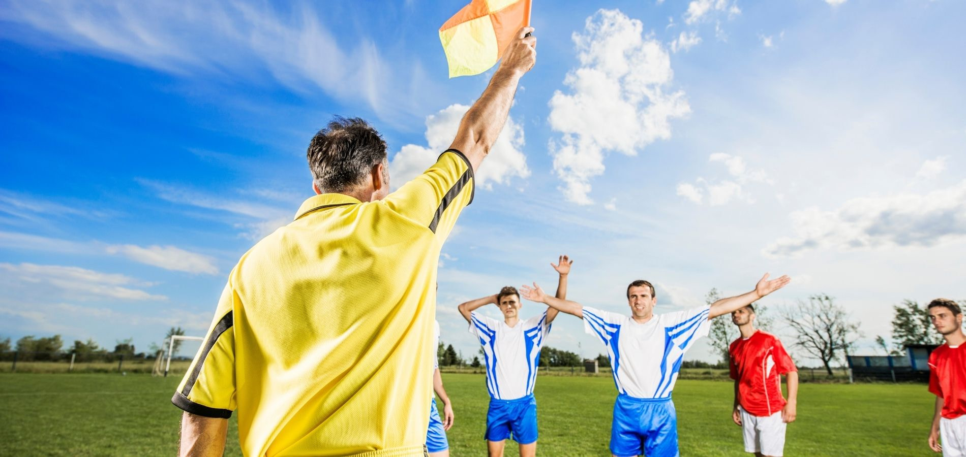 Why Does Soccer Have Offsides? (Quick Read) Index Scholar